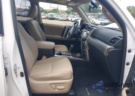 2018 Toyota 4Runner Sr5 Premium из США, поврежденный, VIN JTEBU5JR8J5606623